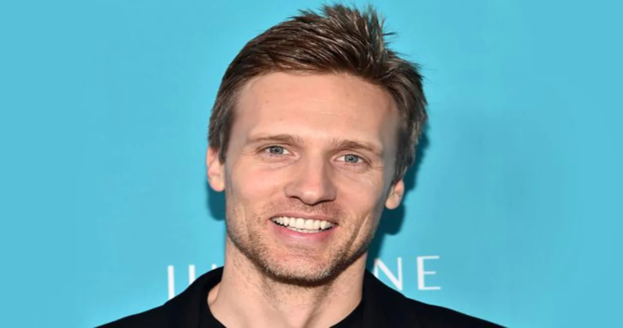 Teddy Sears