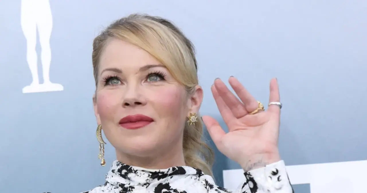 Christina Applegate ms