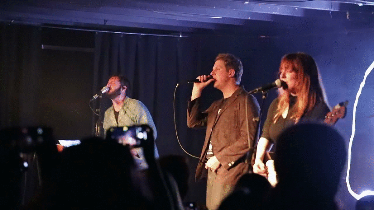 what genre is tv girl